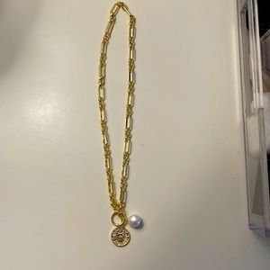 chain link necklace
